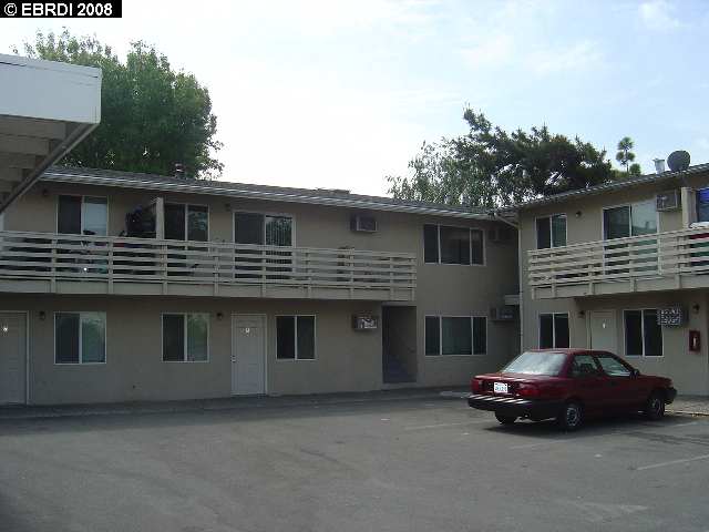 4819 CLAYTON RD, CONCORD, California 94521-2916, ,Comm Ri Multi-units 5+,For Sale,CLAYTON RD,40342989