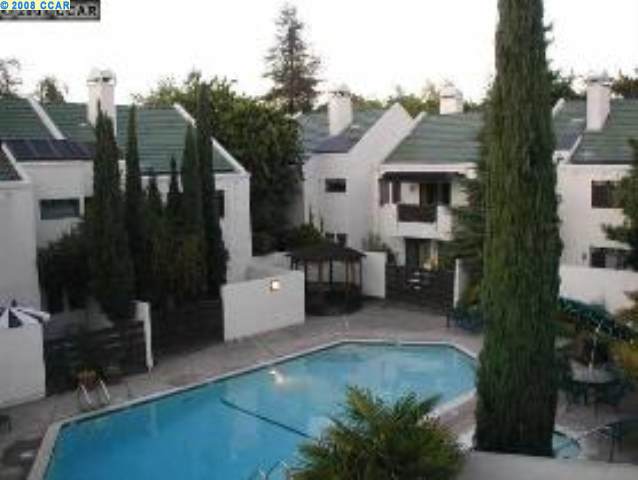 91 GREGORY LN Suite 1, PLEASANT HILL, California 94523-3320, ,Comm Industrial For Lease,For Rent,GREGORY LN Suite 1,40936080