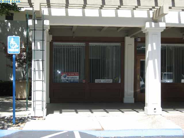 91 GREGORY LN Suite 1, PLEASANT HILL, California 94523-3320, ,Comm Industrial For Lease,For Rent,GREGORY LN Suite 1,40936080
