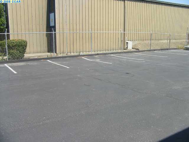 1836 Arnold Industrial Place., CONCORD, California 94520, ,Comm Industrial For Lease,For Rent,Arnold Industrial Place.,40936155