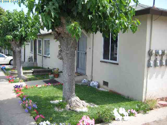 749 WILBUR AVE, ANTIOCH, California 94509-7526, ,Comm Ri Multi-units 5+,For Sale,WILBUR AVE,40362966