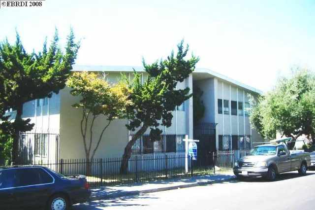 7615 BANCROFT AVE, OAKLAND, California 94605-2707, ,Comm Ri Multi-units 5+,For Sale,BANCROFT AVE,40365313