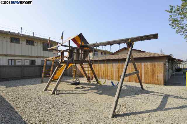 27436 Manon Avenue, HAYWARD, California 94544, ,Comm Ri Multi-units 5+,For Sale,Manon Avenue,40367971