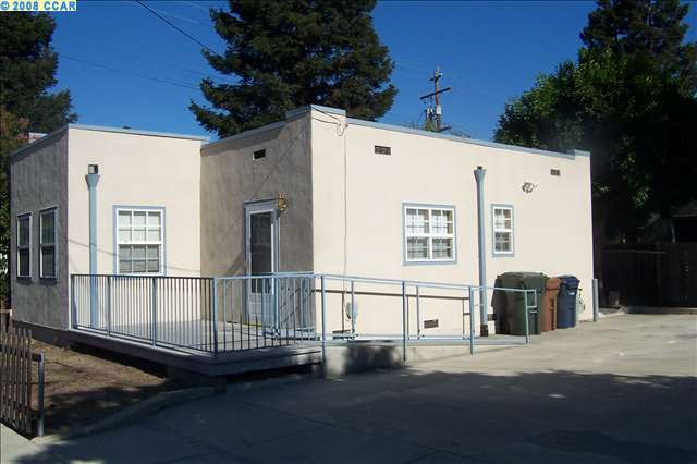 1704 ALHAMBRA AVE, MARTINEZ, California 94553, ,Comm Industrial For Lease,For Rent,ALHAMBRA AVE,40936245