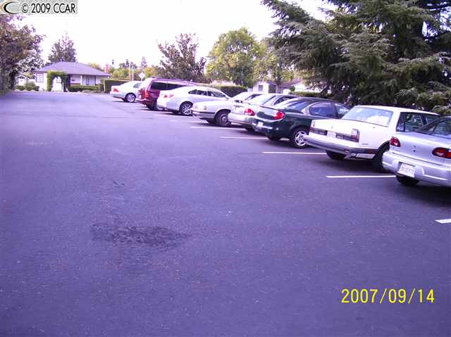 3330 CLAYTON RD Unit D, CONCORD, California 94519-2836, ,Comm Industrial For Lease,For Rent,CLAYTON RD Unit D,40936305
