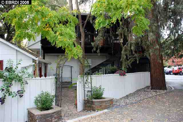 71 LAFAYETTE CIR, LAFAYETTE, California 94549-4368, ,Comm Industrial For Lease,For Rent,LAFAYETTE CIR,40936335