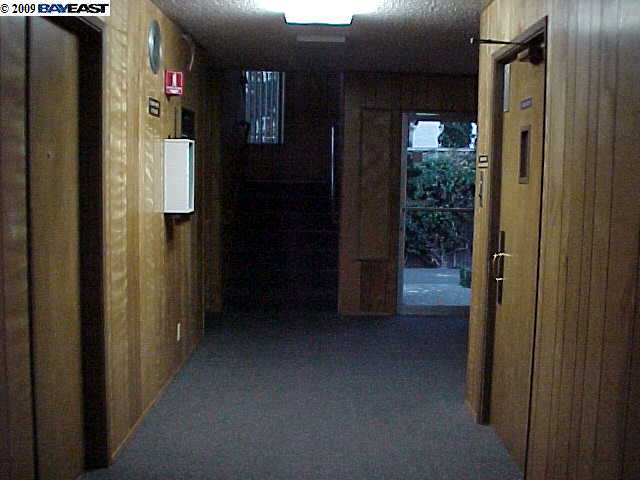 19830 Lake Chabot Rd., CASTRO VALLEY, California 94546, ,Comm Industrial For Lease,For Rent,Lake Chabot Rd.,40936485