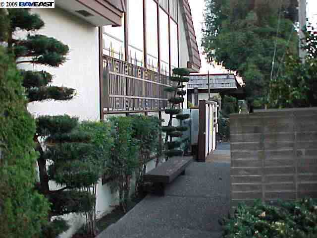 19830 Lake Chabot Rd., CASTRO VALLEY, California 94546, ,Comm Industrial For Lease,For Rent,Lake Chabot Rd.,40936485