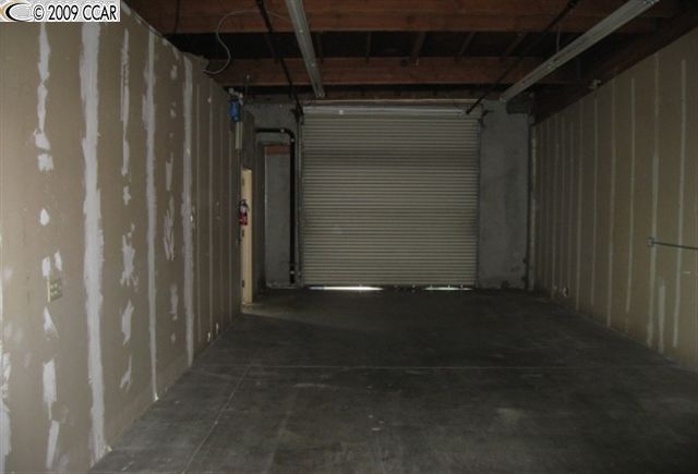 406 PRESTON CT, LIVERMORE, California 94551-9679, ,Comm Industrial For Lease,For Rent,PRESTON CT,40936515
