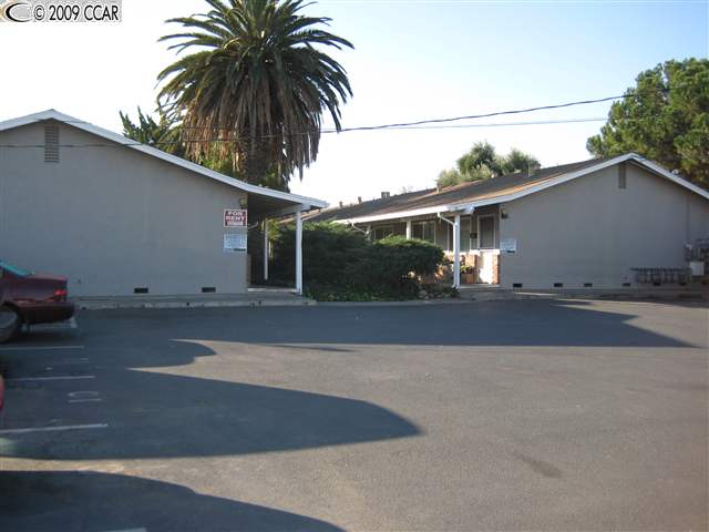 50 BRODERICK DR, BRENTWOOD, California 94513-1058, ,Comm Ri Multi-units 5+,For Sale,BRODERICK DR,40397798