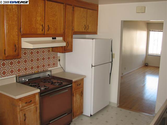 1600 Tyler Street, BERKELEY, California 94703, ,Comm Ri Multi-units 5+,For Sale,Tyler Street,40398020