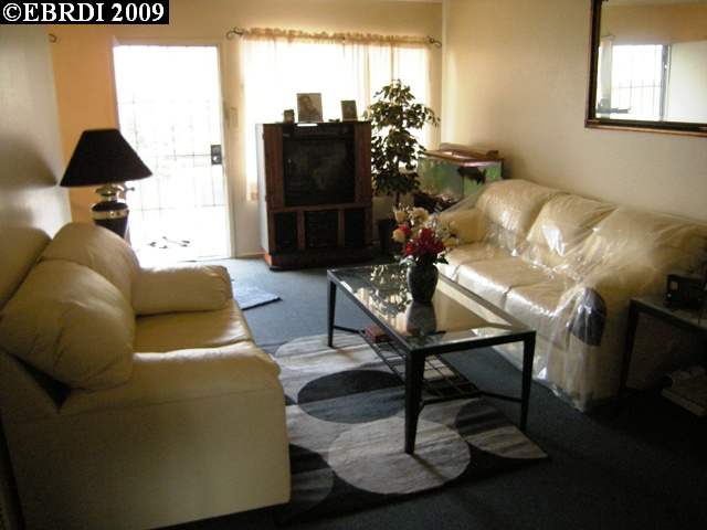 2822 SAN PABLO AVE, BERKELEY, California 94702-2204, ,Comm Ri Multi-units 5+,For Sale,SAN PABLO AVE,40400651
