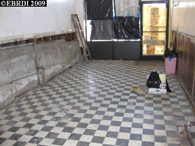 2101 14TH AVE, OAKLAND, California 94606-4007, ,Comm Ri Multi-units 5+,For Sale,14TH AVE,40405601