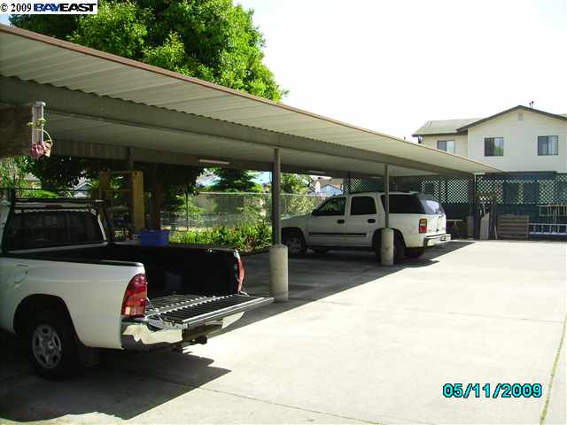 21655 HAVILAND AVE, HAYWARD, California 94541-2448, ,Comm Ri Multi-units 5+,For Sale,HAVILAND AVE,40411012