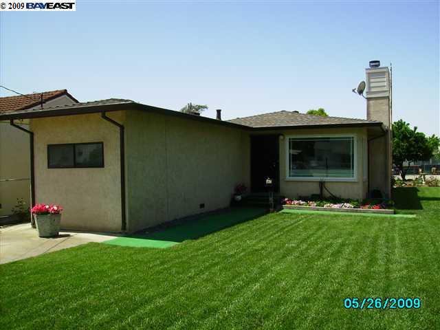 21655 HAVILAND AVE, HAYWARD, California 94541-2448, ,Comm Ri Multi-units 5+,For Sale,HAVILAND AVE,40411012