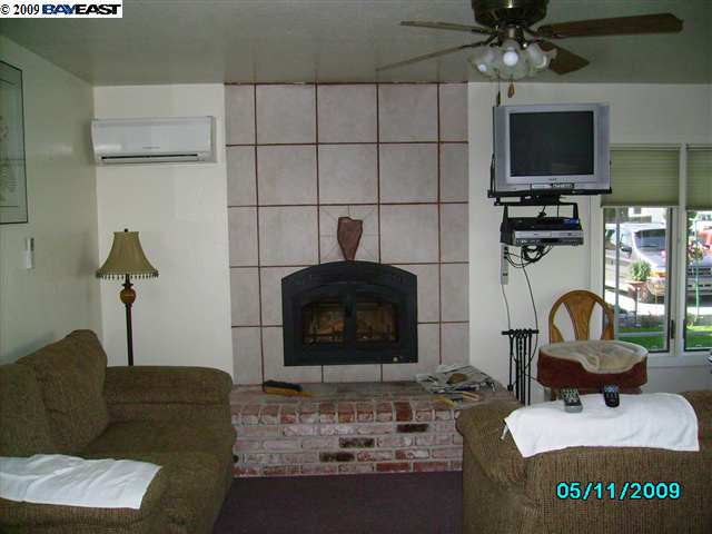 21655 HAVILAND AVE, HAYWARD, California 94541-2448, ,Comm Ri Multi-units 5+,For Sale,HAVILAND AVE,40411012