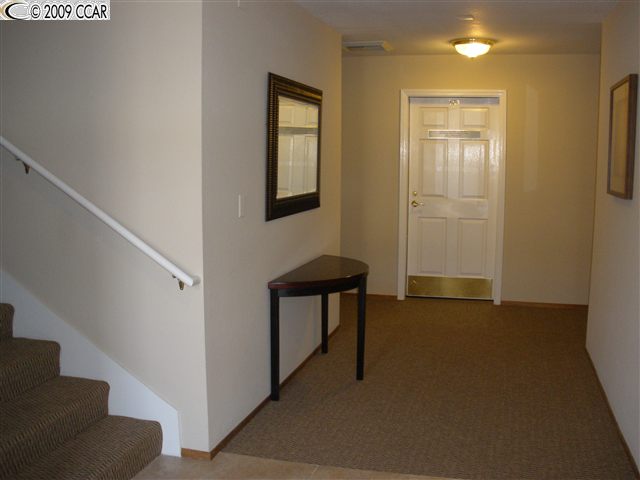 1866 CLAYTON RD #210, CONCORD, California 94520-2514, ,Comm Industrial For Lease,For Rent,CLAYTON RD #210,40936710