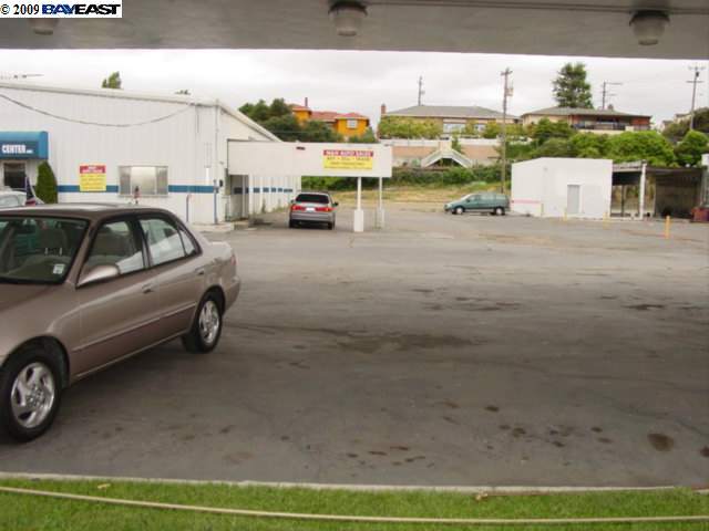 21986 MISSION BLVD, HAYWARD, California 94541-2643, ,Comm Lots And Land,For Sale,MISSION BLVD,40933938