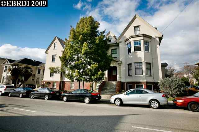 2137 HASTE ST, BERKELEY, California 94704-2018, ,Comm Ri Multi-units 5+,For Sale,HASTE ST,40428929