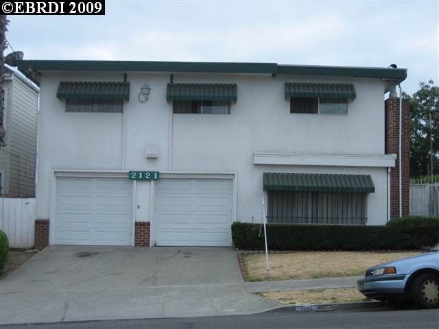 2121 17TH ST, OAKLAND, California 94606-4702, ,Comm Ri Multi-units 5+,For Sale,17TH ST,40433396