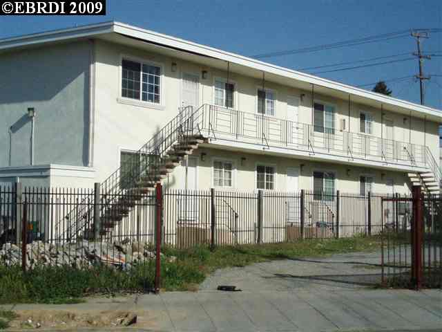 5471 FOOTHILL BLVD, OAKLAND, California 94601-5547, ,Comm Ri Multi-units 5+,For Sale,FOOTHILL BLVD,40434949