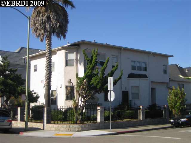 1209 West St, OAKLAND, California 94612, ,Comm Ri Multi-units 5+,For Sale,West St,40437097