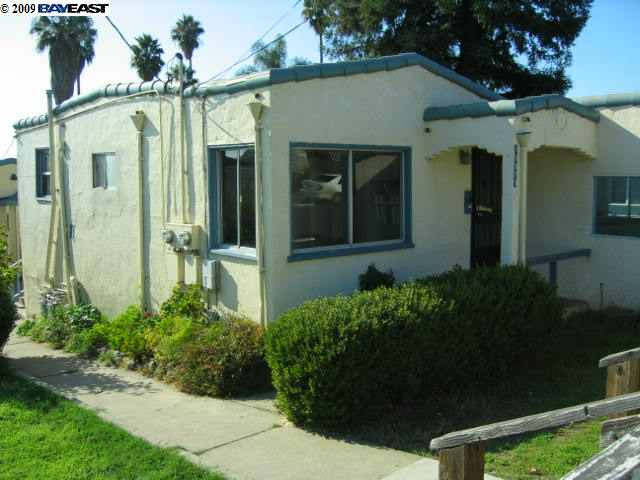 15933 MARCELLA ST, SAN LEANDRO, California 94578-2121, ,Comm Ri Multi-units 5+,For Sale,MARCELLA ST,40437394
