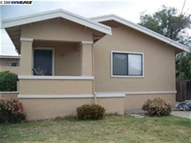 330 L ST, LIVERMORE, California 94551-8004, ,Comm Ri Multi-units 5+,For Sale,L ST,40444188
