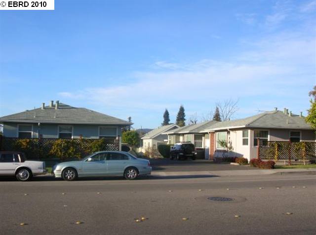 2524 Grove Way, CASTRO VALLEY, California 94546, ,Comm Ri Multi-units 5+,For Sale,Grove Way,40446518