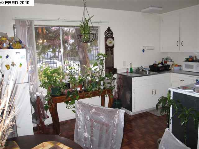 1525 Harmon Street, BERKELEY, California 94703-2664, ,Comm Ri Multi-units 5+,For Sale,Harmon Street,40457938