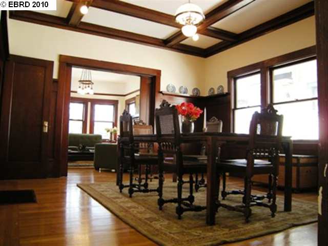 6330 TELEGRAPH AVE, OAKLAND, California 94609-1329, ,Comm Ri Multi-units 5+,For Sale,TELEGRAPH AVE,40458097