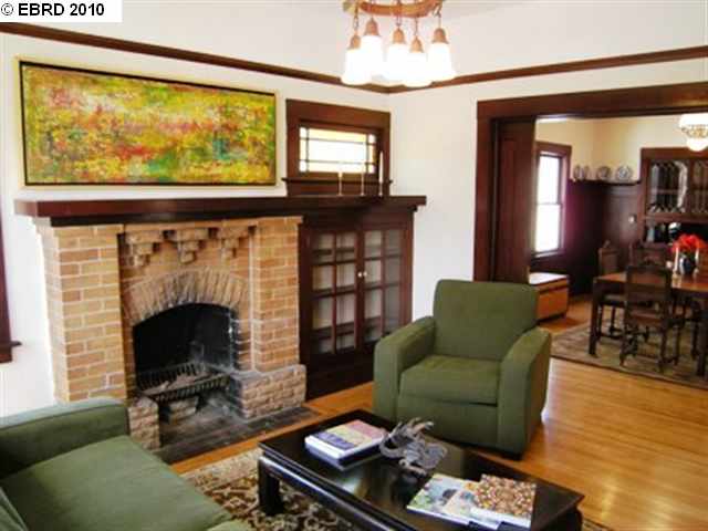 6330 TELEGRAPH AVE, OAKLAND, California 94609-1329, ,Comm Ri Multi-units 5+,For Sale,TELEGRAPH AVE,40458097