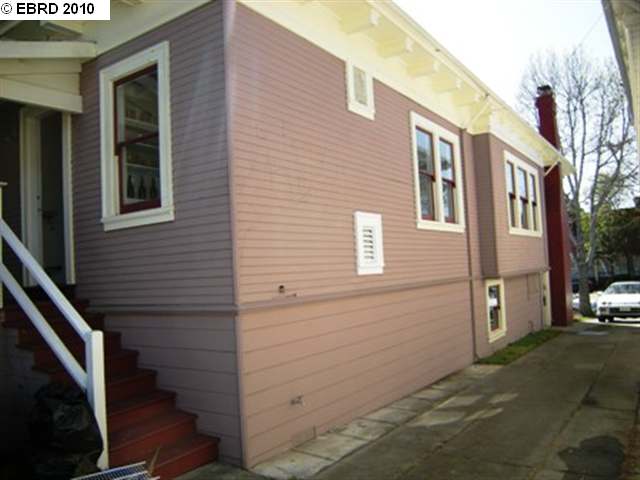 6330 TELEGRAPH AVE, OAKLAND, California 94609-1329, ,Comm Ri Multi-units 5+,For Sale,TELEGRAPH AVE,40458097