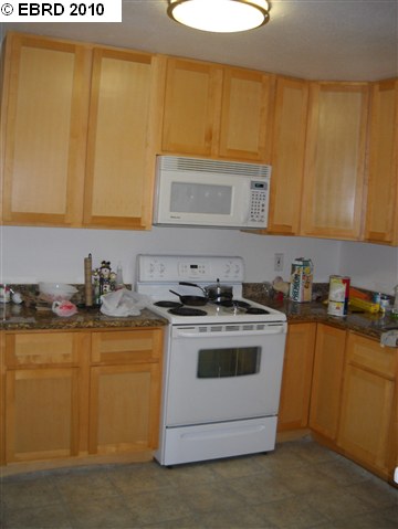 1613 6th Street, BERKELEY, California 94710, ,Comm Ri Multi-units 5+,For Sale,6th Street,40462763