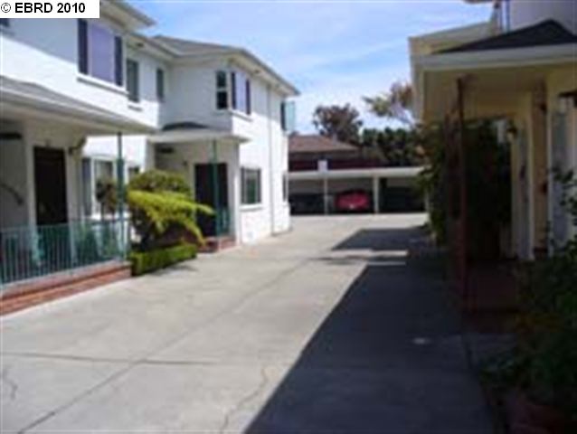 379 CHUMALIA ST, SAN LEANDRO, California 94577-4530, ,Comm Ri Multi-units 5+,For Sale,CHUMALIA ST,40467480