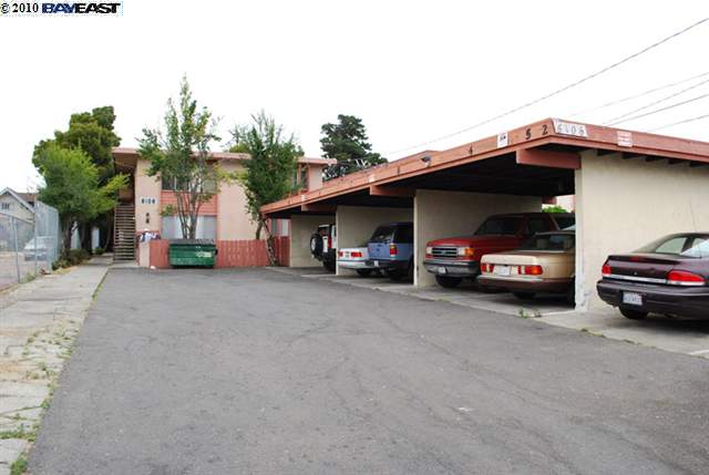 6106 HILTON ST, OAKLAND, California 94605-1445, ,Comm Ri Multi-units 5+,For Sale,HILTON ST,40481662