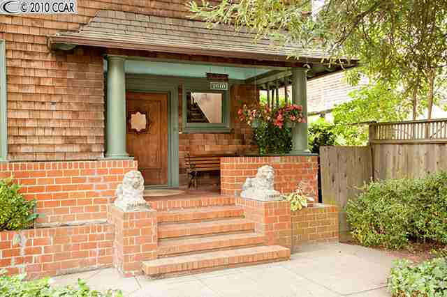 2610 College Ave, BERKELEY, California 94704-3407, ,Comm Ri Multi-units 5+,For Sale,College Ave,40482816