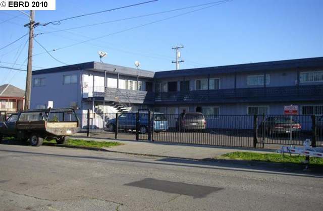 2108 90th Ave, OAKLAND, California 94603, ,Comm Ri Multi-units 5+,For Sale,90th Ave,40483295