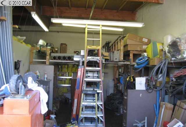 444 PRESTON CT, LIVERMORE, California 94551-9679, ,Comm Industrial For Lease,For Rent,PRESTON CT,40937160