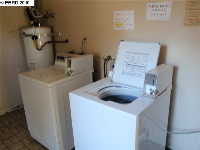 203 Wilbur Ave, ANTIOCH, California 94509, ,Comm Ri Multi-units 5+,For Sale,Wilbur Ave,40493659