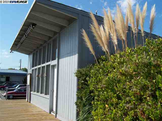 1535 BUENA VISTA AVE, ALAMEDA, California 94501-1258, ,Comm Industrial For Lease,For Rent,BUENA VISTA AVE,40937220