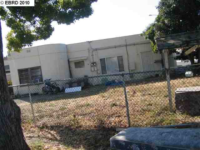 6 Railroad Av, RODEO, California 94547, ,Comm Ri Multi-units 5+,For Sale,Railroad Av,40495035