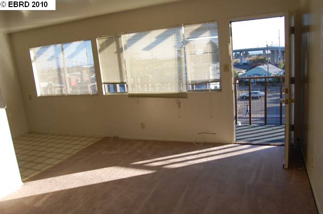 1308 CARLSON BLVD, RICHMOND, California 94804-4928, ,Comm Ri Multi-units 5+,For Sale,CARLSON BLVD,40498961