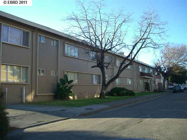 7629 LOCKWOOD ST, OAKLAND, California 94621-2707, ,Comm Ri Multi-units 5+,For Sale,LOCKWOOD ST,40504170