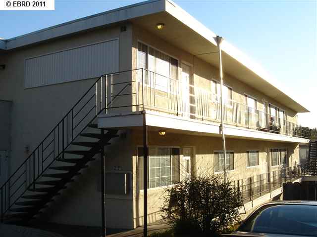 25 MOSS AVE, OAKLAND, California 94610-1314, ,Comm Ri Multi-units 5+,For Sale,MOSS AVE,40507274