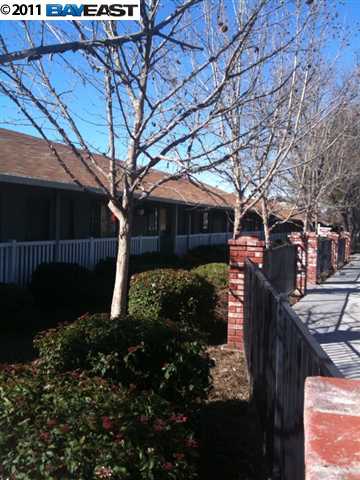 1413 PORTOLA AVE, LIVERMORE, California 94551-1627, ,Comm Ri Multi-units 5+,For Sale,PORTOLA AVE,40507341