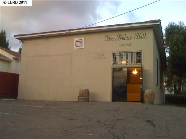 4560 MacArthur blvd., OAKLAND, California 94619, ,Comm Ri Multi-units 5+,For Sale,MacArthur blvd.,40509216
