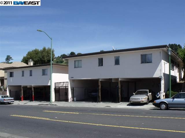 9240 MACARTHUR BLVD, OAKLAND, California 94605-4346, ,Comm Ri Multi-units 5+,For Sale,MACARTHUR BLVD,40509414