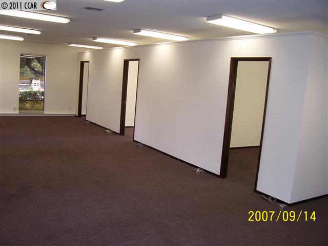 3330 CLAYTON RD, Suite A, CONCORD, California 94519-2836, ,Comm Industrial For Lease,For Rent,CLAYTON RD, Suite A,40937325