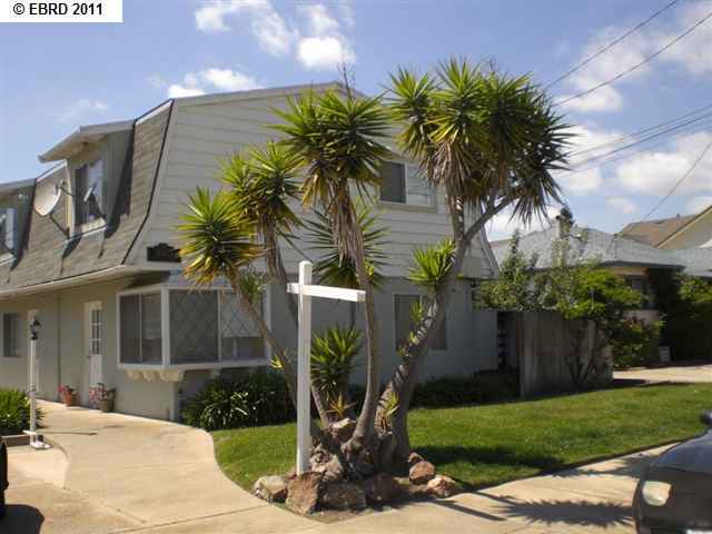20071 WISTERIA ST, CASTRO VALLEY, California 94546-4122, ,Comm Ri Multi-units 5+,For Sale,WISTERIA ST,40520552